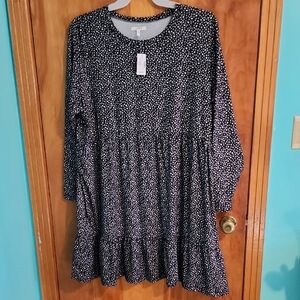 Women's Black and White Floral Dress